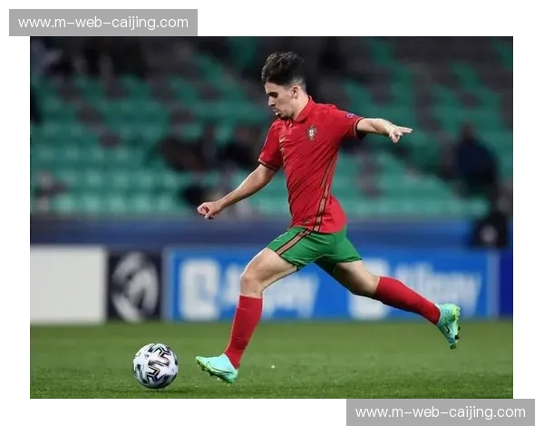 维蒂尼亚589次成功传球居首 巴黎中场组织效率稳定